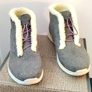 Ryka Everest faux fur boots 9.5